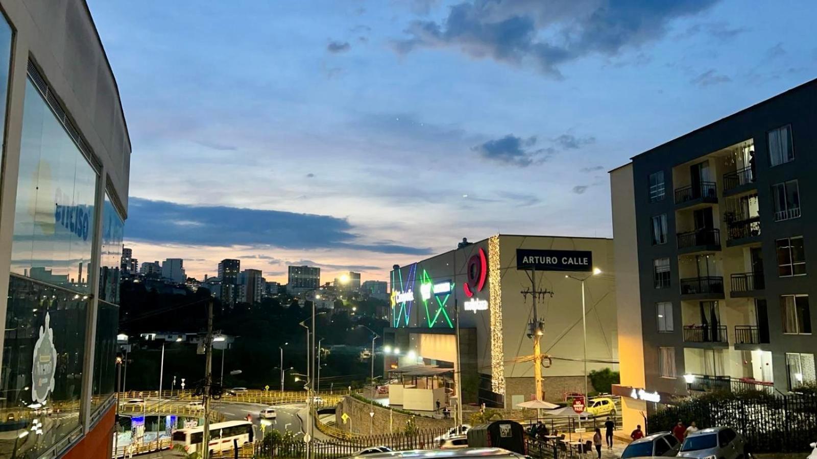 Beautiful Apartment In Manizales. Sector Mall Plaza Exterior photo